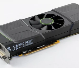 Mise à jour auto et GTX 590 au programme des pilotes GeForce 270.51